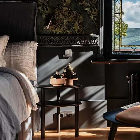 Jaskolka Dom I * شكلارسكا بوريبا