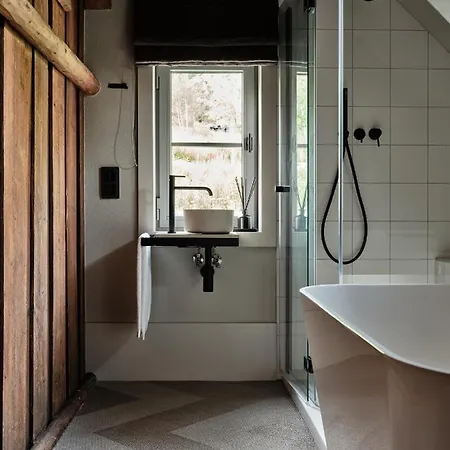 Jaskolka Dom I شقة